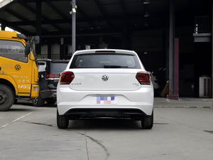 Volkswagen <span class=keywords><strong>Polo</strong></span> Plus 2019 Automatica Edizione Enjoy, Basso Chilometraggio, Senza Incidenti, Prezzo Speciale Auto Usata - Product Image 6