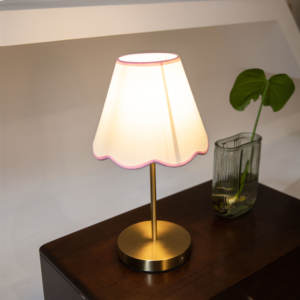 OEM ODM Stoffen lampenkap met metalen voet bureaulamp groothandel oplaadbare led draadloze restaurant hotel staande lamp tafellamp - Product Image 2