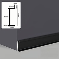 Plinthe Moderne en Alliage d'Aluminium Écologique, Design Encastré, Durable, Résistante à l'Eau, Installation Complète pour Hôtels