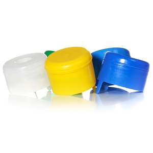 Bouchon de <span class=keywords><strong>bouteille</strong></span> en plastique de bonne qualité de <span class=keywords><strong>18</strong></span> <span class=keywords><strong>litres</strong></span>, 19 <span class=keywords><strong>litres</strong></span>, 20 <span class=keywords><strong>litres</strong></span>, couvercle de 5 gallons <span class=keywords><strong>pour</strong></span> <span class=keywords><strong>bouteille</strong></span> <span class=keywords><strong>d</strong></span>'<span class=keywords><strong>eau</strong></span> potable - Product Image 5