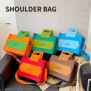 Bolso de Fieltro Estilo 2025, Bolso de Mujer de Alta Calidad y Gran Capacidad - Product Image 2