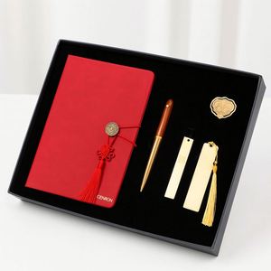 Servicios Corporativos de Cultura China para Empresas: Cuaderno con Grabado, Bolígrafo con Borla, Marcapáginas de Latón, Soporte de Madera, Regalo de Graduación - Product Image 4