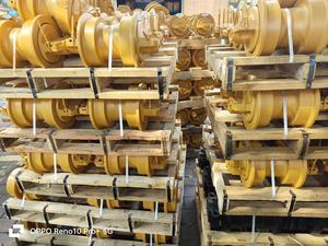 <span class=keywords><strong>Roller</strong></span> Track, roda Track, suku cadang mesin bulldoser, D4c D4e D4d D5 D5h D6c D6h D6d <span class=keywords><strong>D6e</strong></span> suku cadang Excavator - Product Image 4