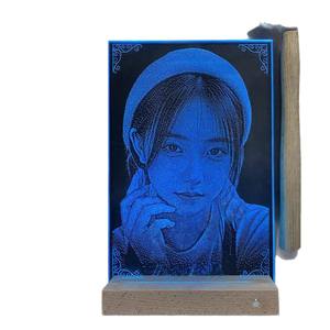 Yihaoyi - Cuadro de Vidrio Personalizado con Foto Grabada, Retrato <span class=keywords><strong>HD</strong></span>, Arte Grabado a Mano, Regalo Decorativo Impermeable, Pintura en Vidrio Martillado Hecha a Mano - Product Image 5