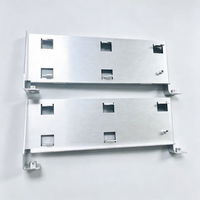 Soporte de Montaje de Metal Personalizado para Caja Electrónica, Fabricado con Precisión Mediante Estampado de Lámina de Aluminio