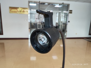 โคมไฟตรวจโรคแบบพกพา LED คุณภาพพรีเมียมรุ่นใหม่ ปรับความสว่างได้ ผลิตโดยผู้ผลิตมืออาชีพ สำหรับใช้ในโรงพยาบาล - Product Image 3
