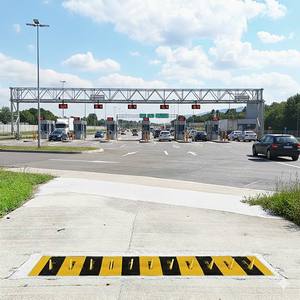 Controllo del traffico all'ingrosso in acciaio per pneumatici di sicurezza punte per la strada barriera a senso unico manuale per pneumatici - Product Image 6