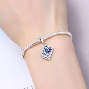 Colgante de pasaporte de cobre blanco en stock, pulsera DIY original de alta gama, joyería y accesorios para mujer - Product Image 6