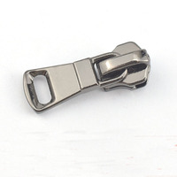 Accessoires de quincaillerie sur mesure, tire-zip en métal