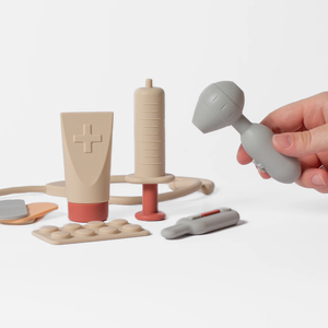 Kit de <span class=keywords><strong>Doctor</strong></span> de Juguete de Silicona para Niños, Kit de Juego Sensorial Montessori con Bolsa de Almacenamiento para Niños y Niñas - Product Image 2