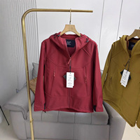 Veste noire pour homme avec logo personnalisé, imperméable, coupe-vent, en softshell, avec capuche, pour les sports de plein air, design zippé noir