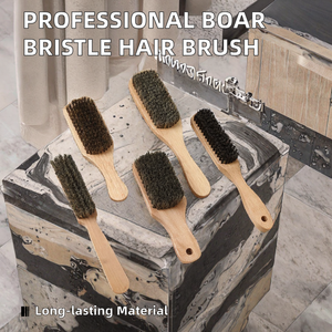 Brosse à cheveux professionnelle à poils durs bruns en vente chaude avec manche en bois naturel Brosse à poils de sanglier pour les soins des cheveux - Product Image 2