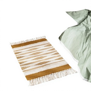 Tapis géométrique scandinave tufté avec pompons, en mélange de coton lavable, pour cuisine, couloir, chambre - Product Image 4