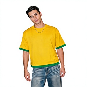 Camiseta Amarilla para Hombre con Ribete Verde, Manga Corta, Cuello Redondo, Corte Casual, 100% Algodón Tejido, Color Sólido, Largo Regular - Product Image 1