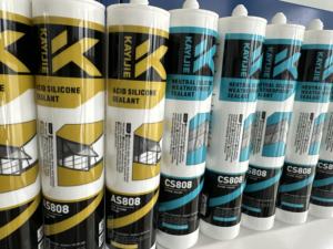 Sigillante per vetri auto in poliuretano, adesivo PU, kit di riparazione per parabrezza. - Product Image 6