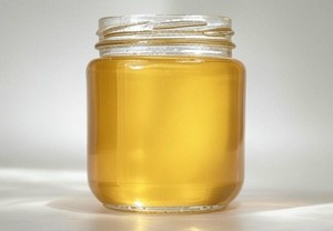 Miel d'Ananas Naturel Biologique Éclat Doré Riche Arôme Frais Collecté Goût Premium Convient Pour L'exportation Et L'approvisionnement En Gros - Product Image 3