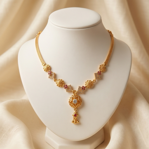 Collar Gargantilla Tradicional con Motivo de Estrella en Oro Chapado de DIVYORO, Joyería para Mujer, Colección Étnica para Novias y Eventos de Boda - Product Image 2