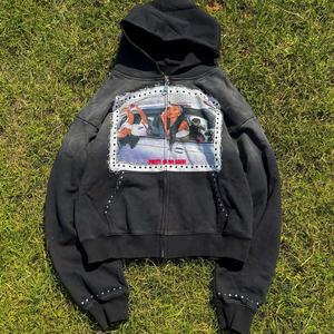 Sudadera con Capucha Personalizada con Logotipo, 400 g/m², 100% Algodón, Tejido de Punto, Impresión Serigráfica, Transpirable, Forrada, Lavada al Ácido, con Cierre y Pedrería para Hombre - Product Image 2