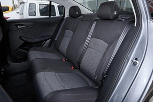 Roewe I5 1.5L manuel abordable, en stock, livraison rapide |   Moteur fiable, sièges confortables, entretien facile - Product Image 6