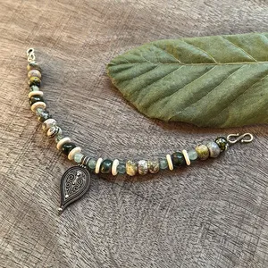 Chaîne de broche classique superposée verte rétro avec jaspe, bijoux vikings, collier celtique, bijoux tribaux, cadeau unique pour <span class=keywords><strong>vous</strong></span> - Product Image 4