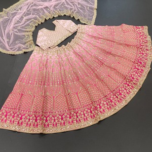 Top qualité la plus vendue fantaisie Coadding travail et lourd 5mm séquence travail mariage Lehenga Choli pour vêtements de mariée - Product Image 5