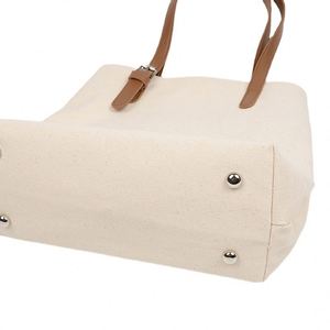 Sac à main matelassé pour femme, sac à bandoulière souple en nylon, sac fourre-tout rembourré pour femme - Product Image 6