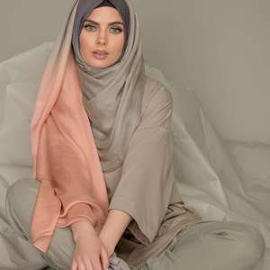 Vente en gros 2025 Meilleure vente Belle nouvelle Ombre imprimée Modal Hijab ombragé respirant doux Viscose Modal Shadow Print Hijab - Product Image 1