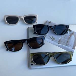 Lunettes de soleil unisexes Gm, design œil de chat, monture en PC, verres AC, protection UV400, type 3, pare-soleil, couleur noire, pour femmes et hommes - Product Image 1