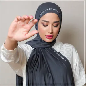 사용자 정의 만든 Crystal tjersey Hijab 라인 석 스카프 크리스탈 이슬람 여성 스트레치 스톤 저지 스카프 Shawls