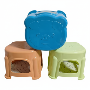 CASAMAX WL AK-9781 Sgabello Moderno in Plastica per Bambini, Sedia per Bambini a Forma di Maialino Animato Portatile per Cucina all'Aperto, Scuola, Parco. - Product Image 2