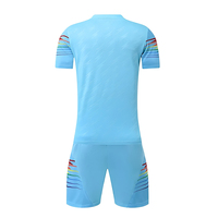 Tenue de sport sur mesure à prix abordable, légère, à manches courtes, séchage rapide, uniforme de football de qualité supérieure, taille adulte pour les joueurs