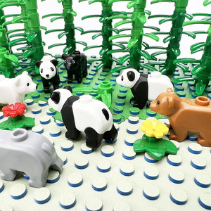 Bloques de Construcción de Plástico MOC de Moda 2026, Juego de Bloques de Ensamblaje de Juguetes DIY con Escena de Bosque de Bambú y Oso Panda para Mayores de 14 Años - Product Image 3
