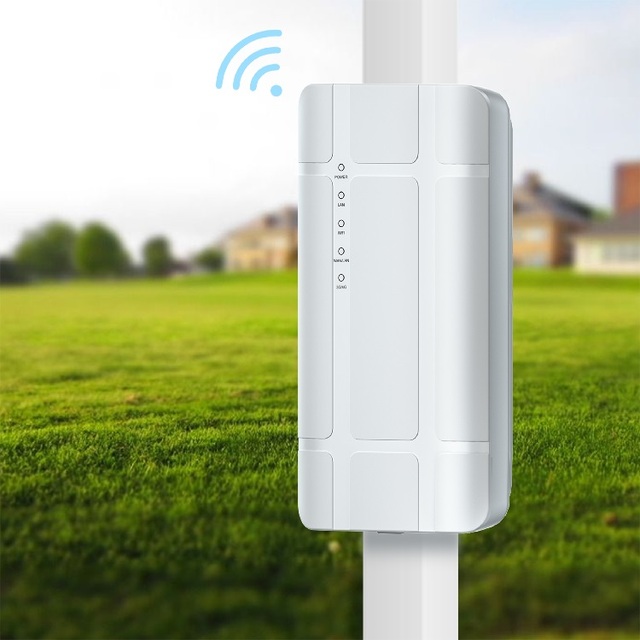 Factory OEM POE Power Supply Outdoor 4G LTE CPE Router IP65 Waterproof 300Mbps 2.4G WiFi SIM Slot Firewall Connectivity