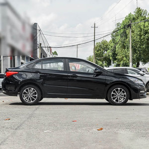 Chery Arrizo 5 de Segunda Mano, Sedán Compacto a Gasolina, 1.5L Manual, 4 Puertas, 5 Asientos, Bajo Kilometraje, Tracción Delantera - Product Image 4