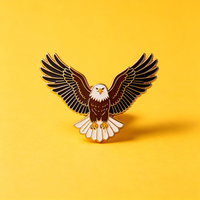 Broche en métal émaillé 3D personnalisée en usine, épinglette d'aigle, badge personnalisé avec logo animal en métal pour vêtements, chapeaux, sacs à dos