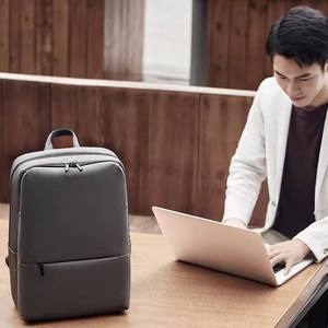 Mochila ejecutiva clásica original Xiaomi 2 negra de 18L, resistente al agua de 4 niveles, apta para portátiles de 15.6 pulgadas, mochila escolar y de trabajo. - Product Image 3