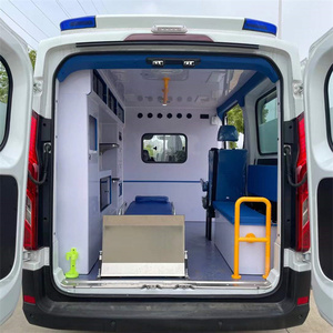 Maxus V90 4x2 Nouvelle ambulance à essence à transmission manuelle, faible prix, hôpital mobile de premiers secours, urgence médicale - Product Image 4