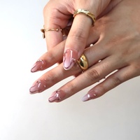 Ongles à presser de luxe en acrylique forme cercueil, contour métallique or rose, accents en strass, estampage or personnalisable