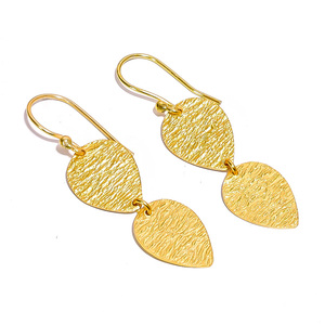 Boucle d'oreille en laiton plaqué or de haute qualité, bijoux de boucle d'oreille plaqués or de 3 microns, fabricant de bijoux faits à la main en laiton - Product Image 5