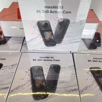 Paquete Inicial Insta360 X5, Cámara 360° Resistente al Agua 8K, 72MP, Estabilización IA, Palo Selfie Invisible, Batería de 3H, Deportes, MicroSD
