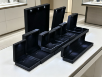 Boîte à bijoux LED en stock, boîte à bijoux LED pour la vente au détail, boîtes à bijoux LED lumineuses en gros, boîtes à bijoux LED personnalisées avec logo, série complète de boîtes à bijoux en diamant