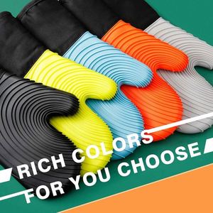 Kingwise <b>Long</b>-Style Silicone Oven Glove Set Heat Resistant <b>Slip</b>-Resistant for Baking Food BBQ Grill Use Cotton Microwave Mitt - Product Image 5
