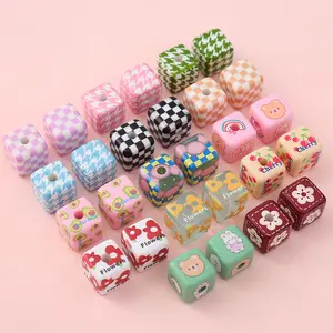 16mm wholesale jewelry acrylic lattice pattern square loose alphabet decorative diy beads and charms for jewelry making