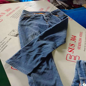 Pantalones vaqueros de segunda mano, ropa usada de primer grado, venta al por mayor, Reino Unido - Product Image 3