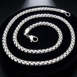Pulsera de Eslabones Cubanos JAJGI de Moda Urbana Hip-Hop Unisex, Tono Plateado, Chapado en Oro de 18K, Superficie Pulida Impermeable, Tercera Generación - Product Image 1