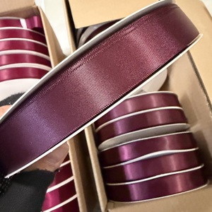 Pita Satin Dua Sisi Warna Burgundy <span class=keywords><strong>Pink</strong></span> Biru Ukuran 7/8 inci (22mm) Langsung dari Pabrik OKAY - Product Image 1