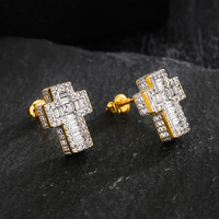 Vente en gros Boucles d'oreilles clous croix pour femmes chrétiennes et hommes hip-hop, plaqué argent/or, serties de zircone cubique 5A, style 'Iced Out Bling', pour anniversaire