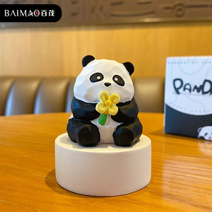 Statuette in Resina di Gatto e Panda in Stile Intaglio su Legno, Decorazioni Creative per Casa e Scrivania, Regali di Compleanno, Artigianato in Resina - Product Image 2