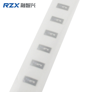 สติกเกอร์ติดแท็ก <span class=keywords><strong>RFID</strong></span> ทรงสี่เหลี่ยมขนาดเล็ก11X21มม. ขนาด13.56MHz ntag บาง213เปียกขนาดเล็กแบบฝังเปล่า - Product Image 2