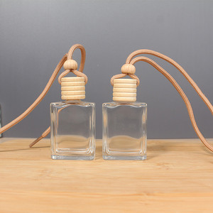 Bán buôn 5ml 8ml 10ml khuếch tán mờ Nước hoa xe hơi chai với Nắp bằng gỗ - Product Image 2